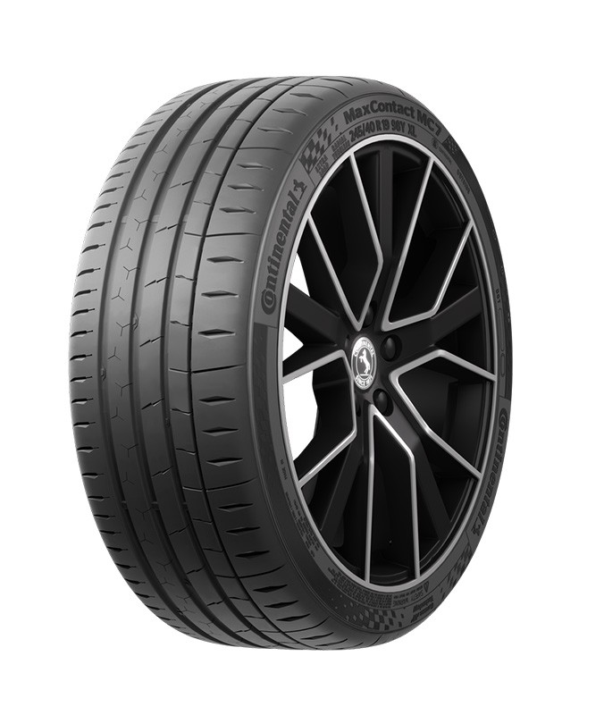 MaxContact MC7 245/40R19